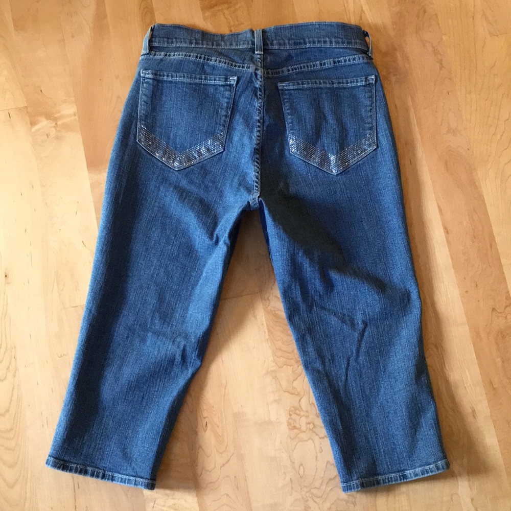 NYDJ Rhinestone Pocket Denim Capri Jeans